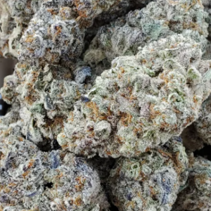 Love Cannabis - Reeze MacFlurry - Feminized Cannabis Seeds